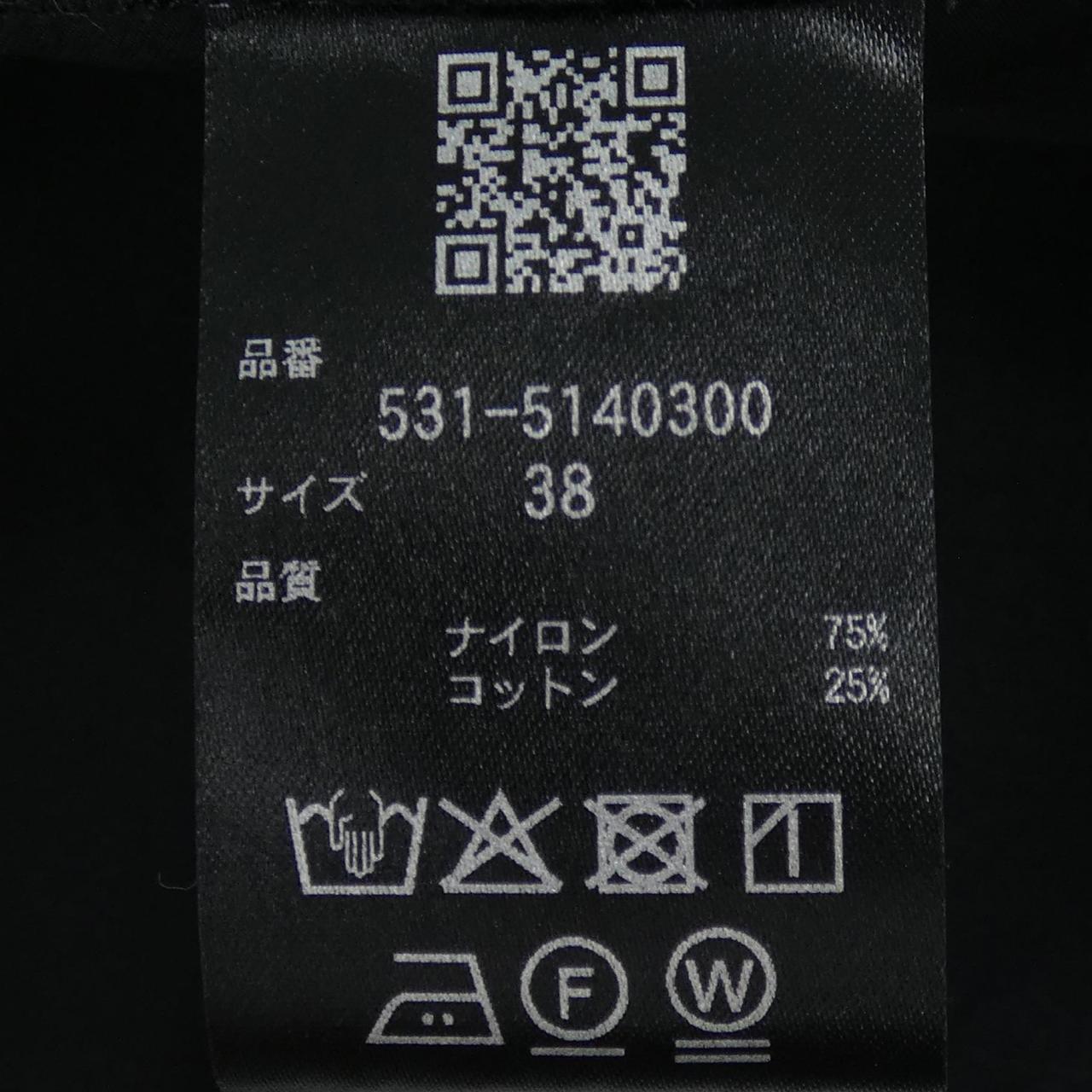 アドーア ワンピース