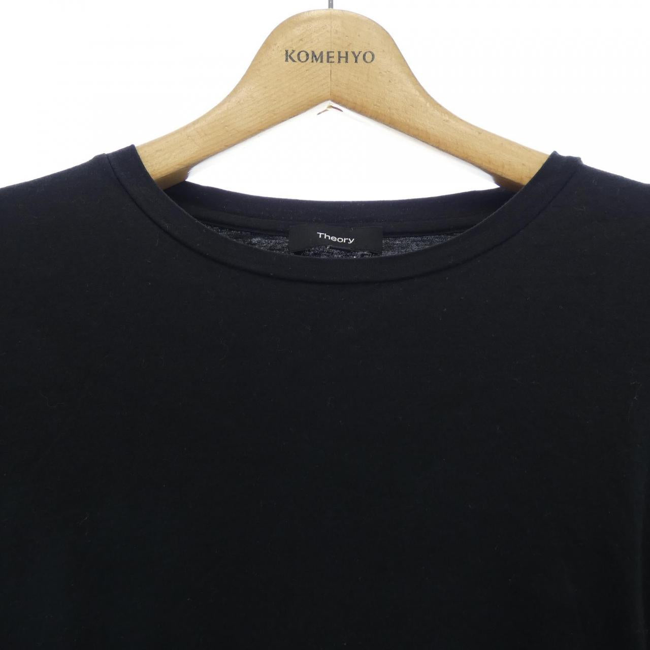 セオリー Tシャツ