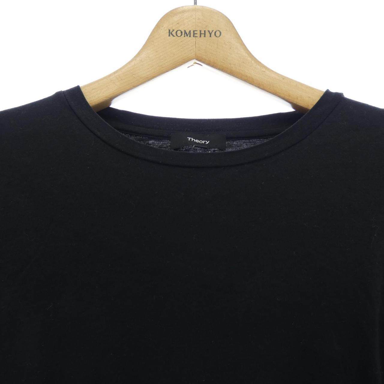 セオリー Tシャツ