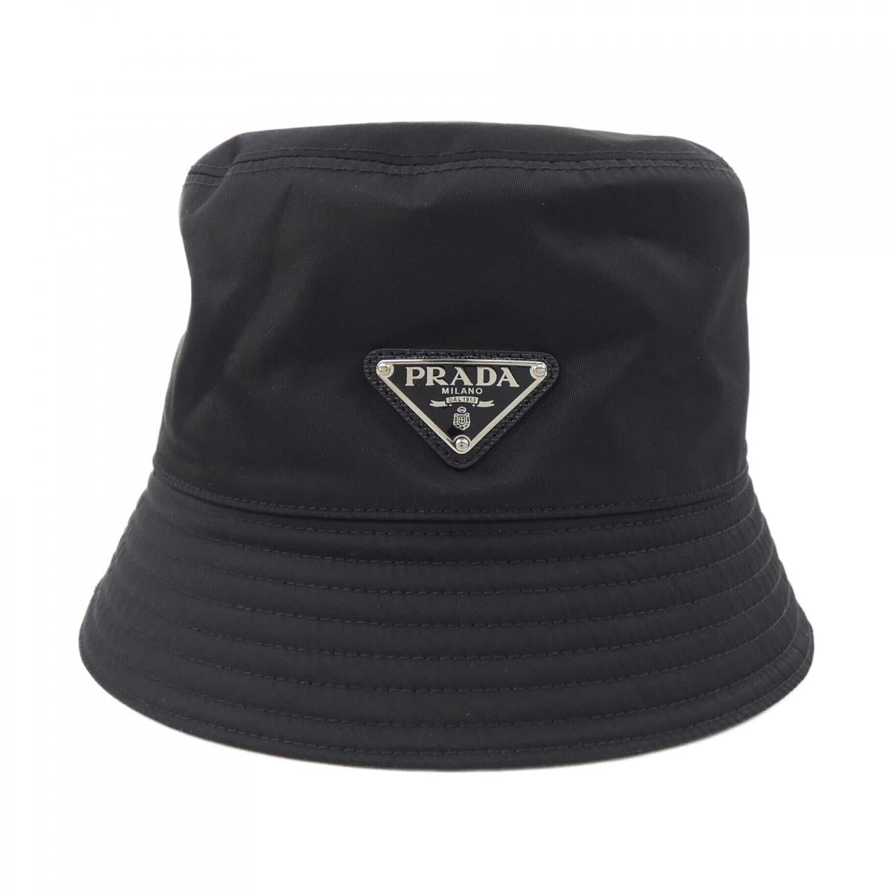 プラダ トライアングルロゴ Re-Nylon ハット