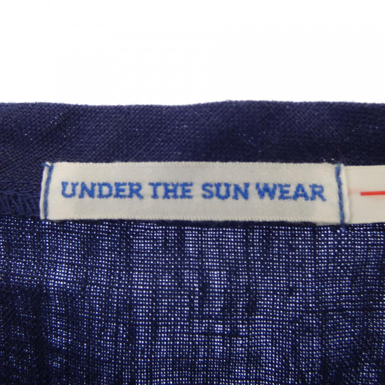 UNDER THE SUN WEAR Tシャツ