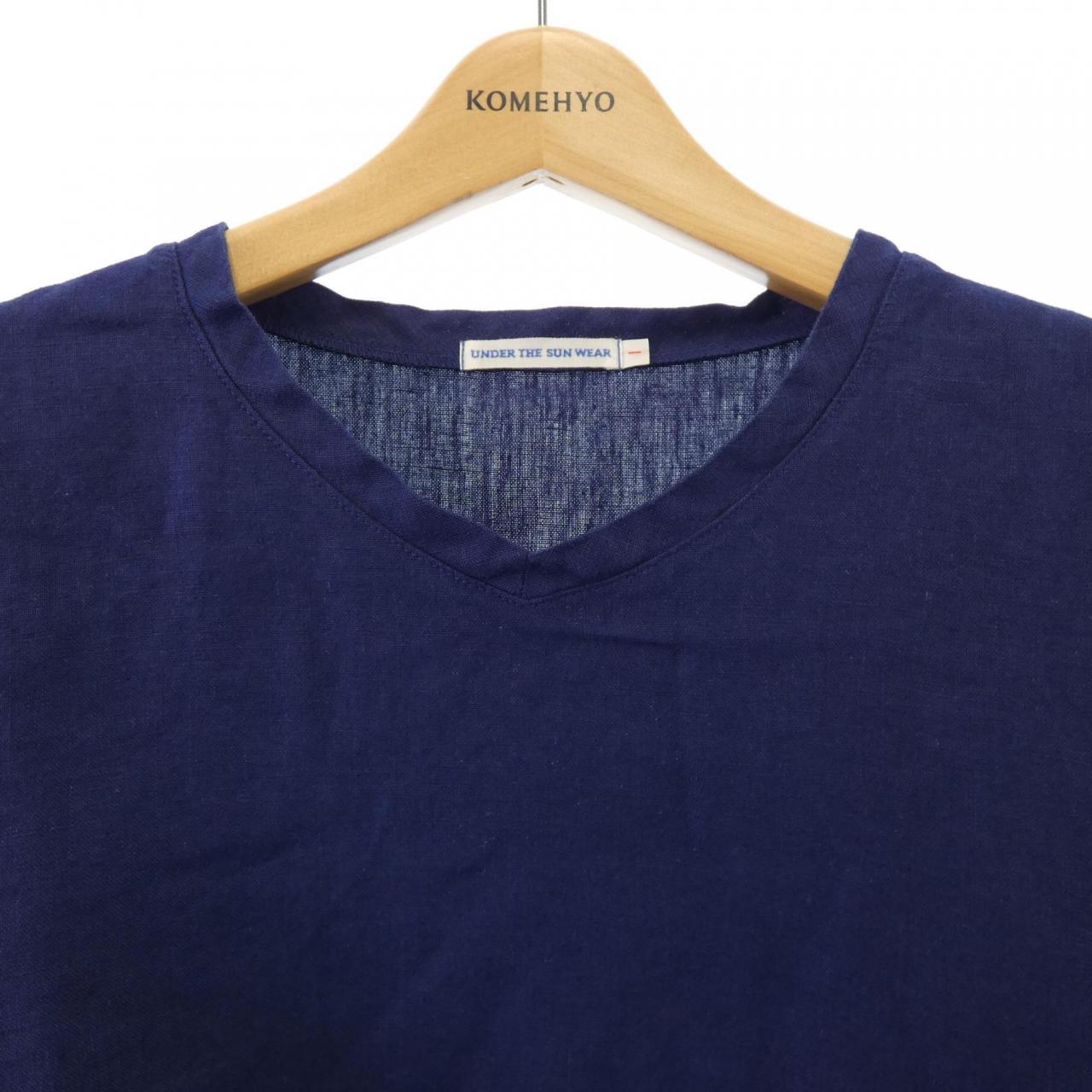 UNDER THE SUN WEAR Tシャツ