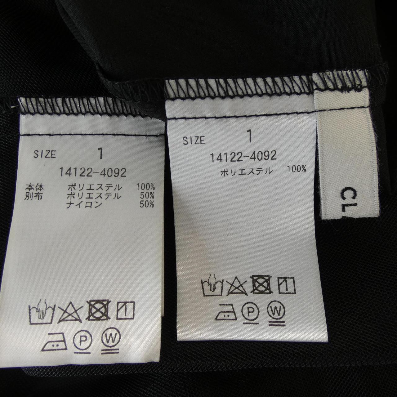 クラネ トップス