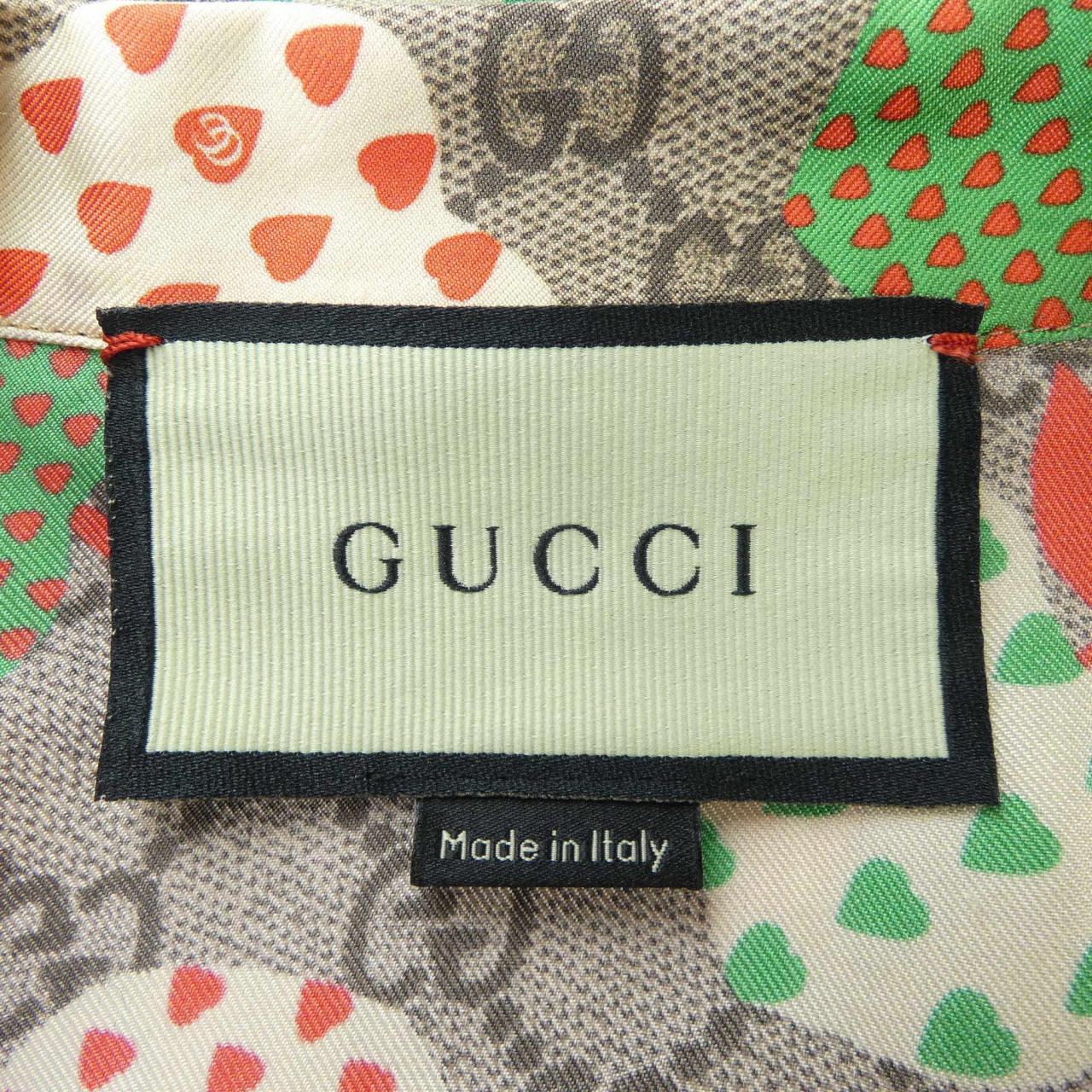 グッチ シルク半袖シャツ