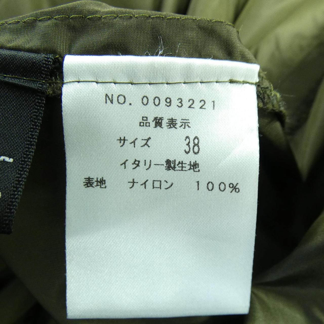 フォッシ スカート