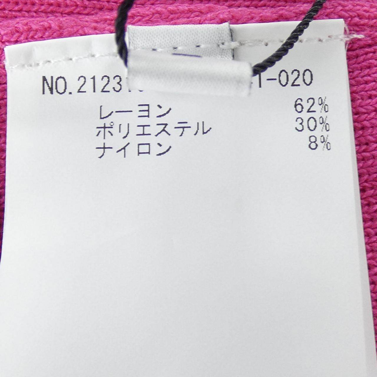 ルルウィルビー トップス