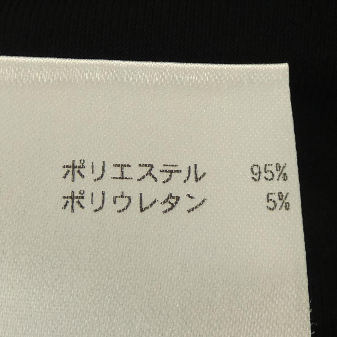 エッセンシャルズ コットンTシャツ
