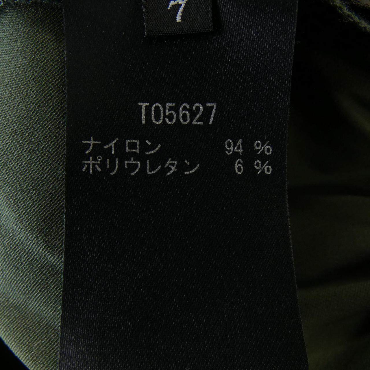 タエアシダ ワンピース