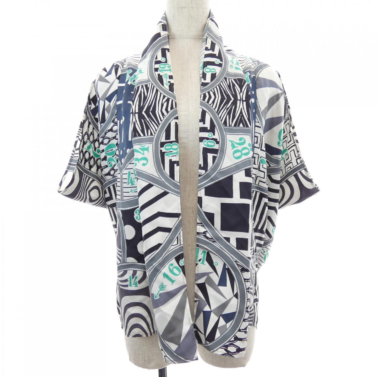 エルメス シルクケープ
