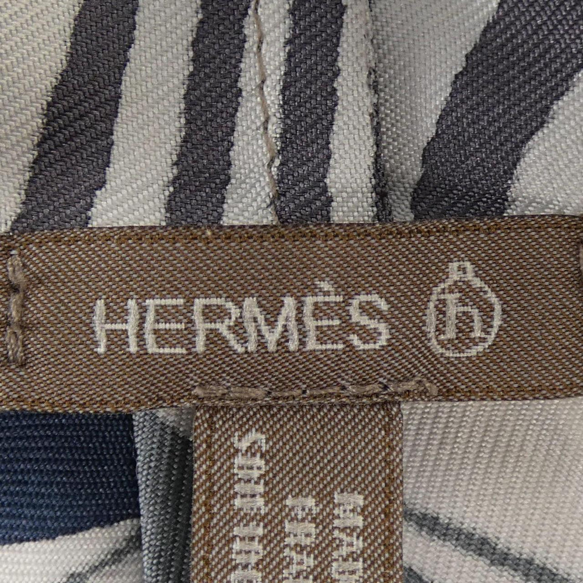 エルメス シルクケープ