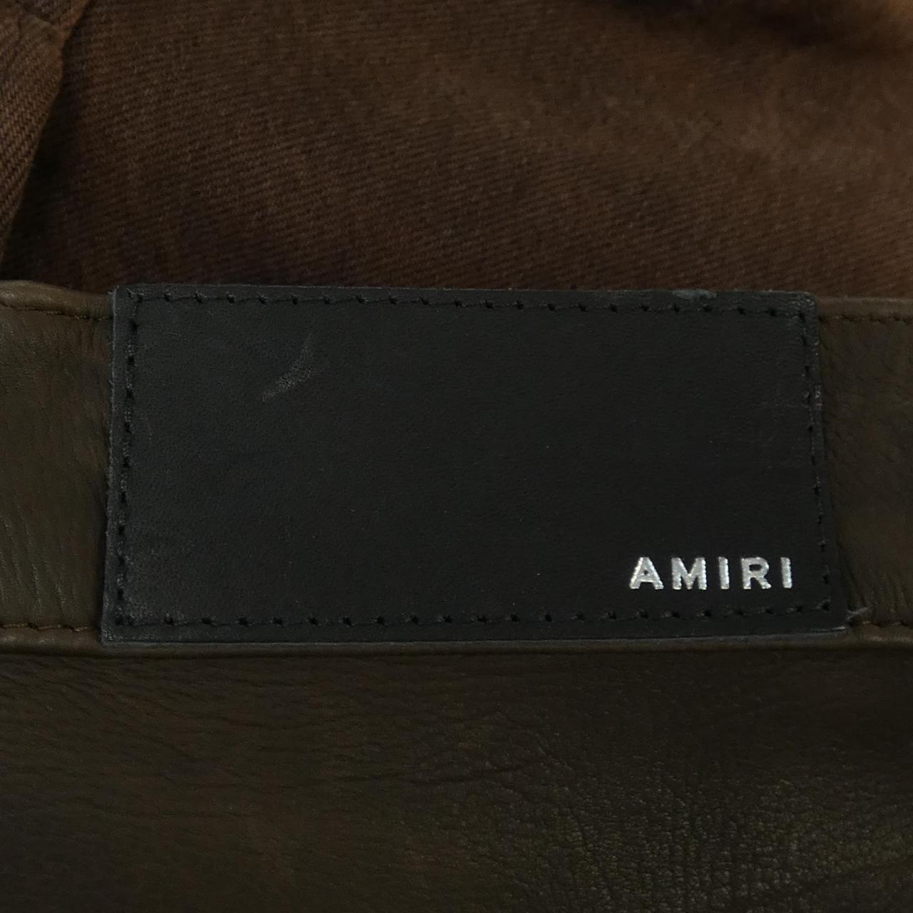 アミリ パンツ