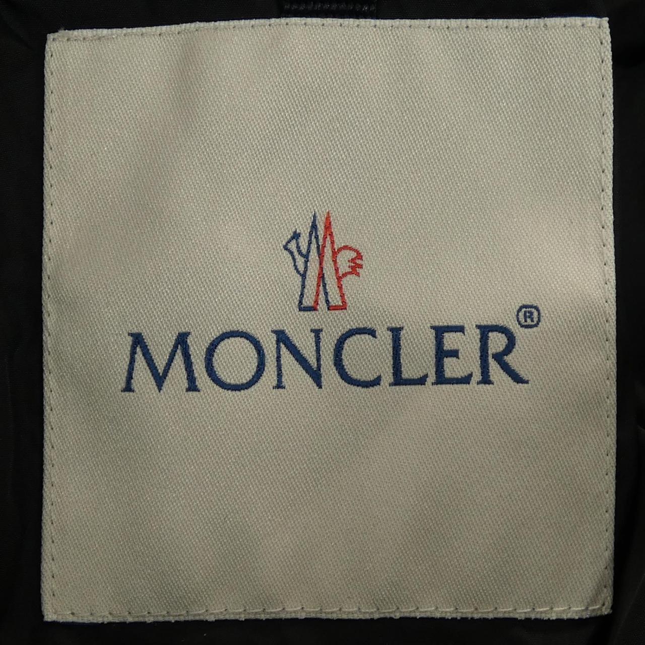 モンクレール VOUGLETTE ダウンジャケット