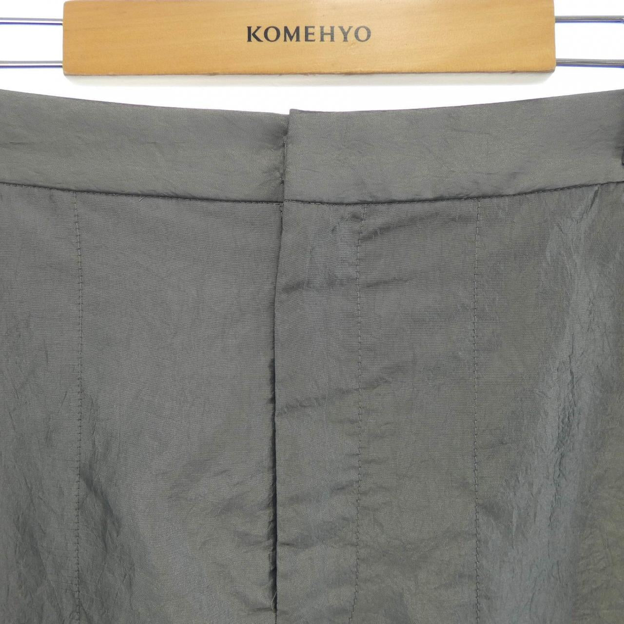 ガリャルダガランテ スカート