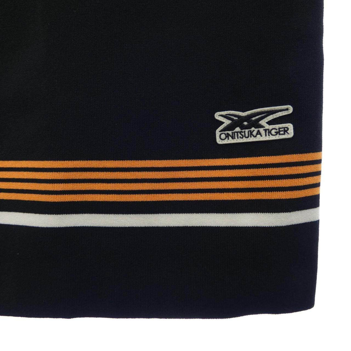 オニツカタイガー スカート