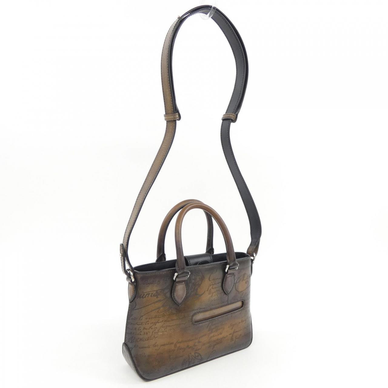 ベルルッティ トゥジュールガリバー スクリットレザー バッグ