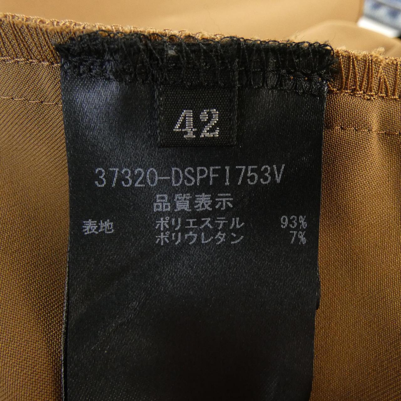 デイジーリンフォーフォクシー パンツ