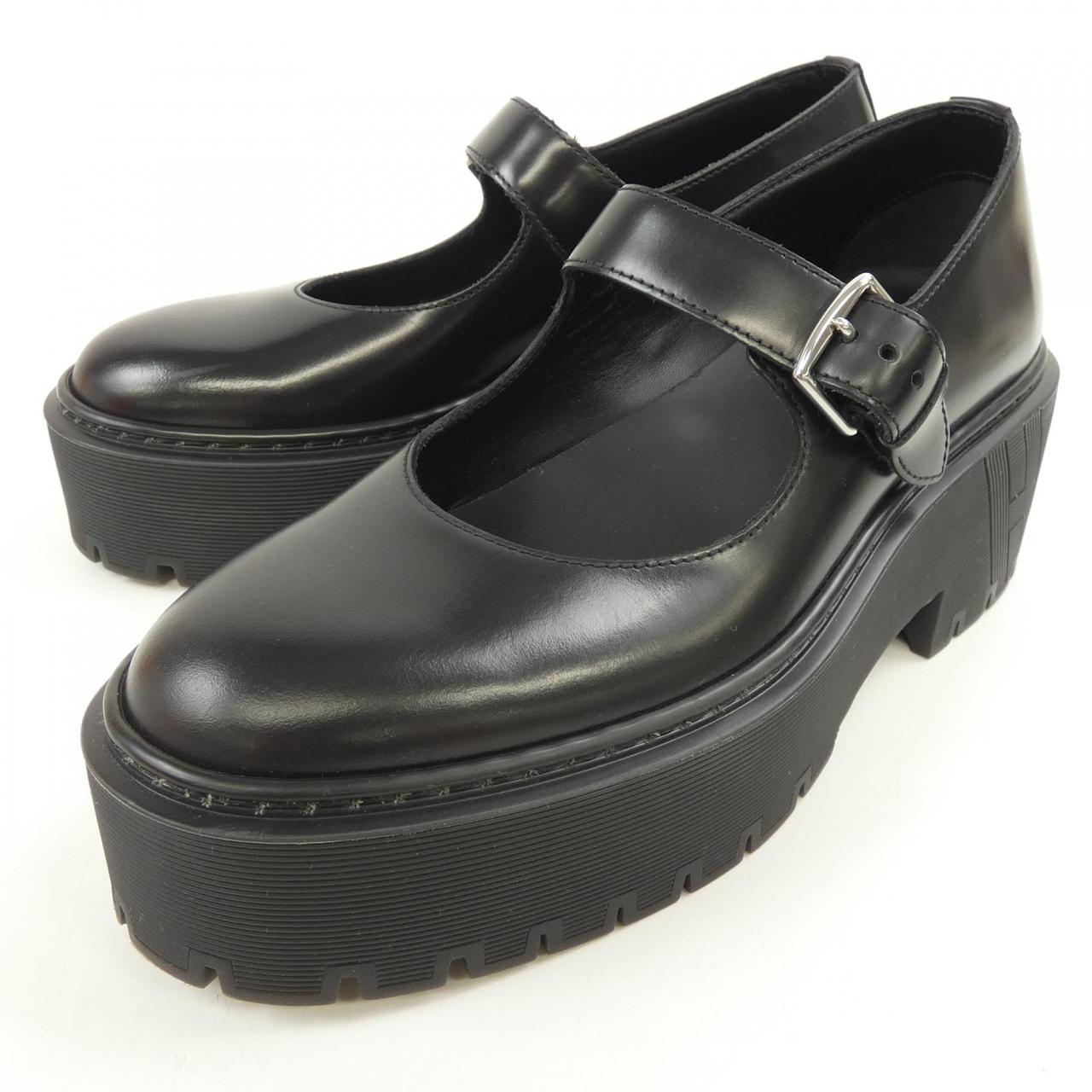 エルメス レザー厚底パンプス