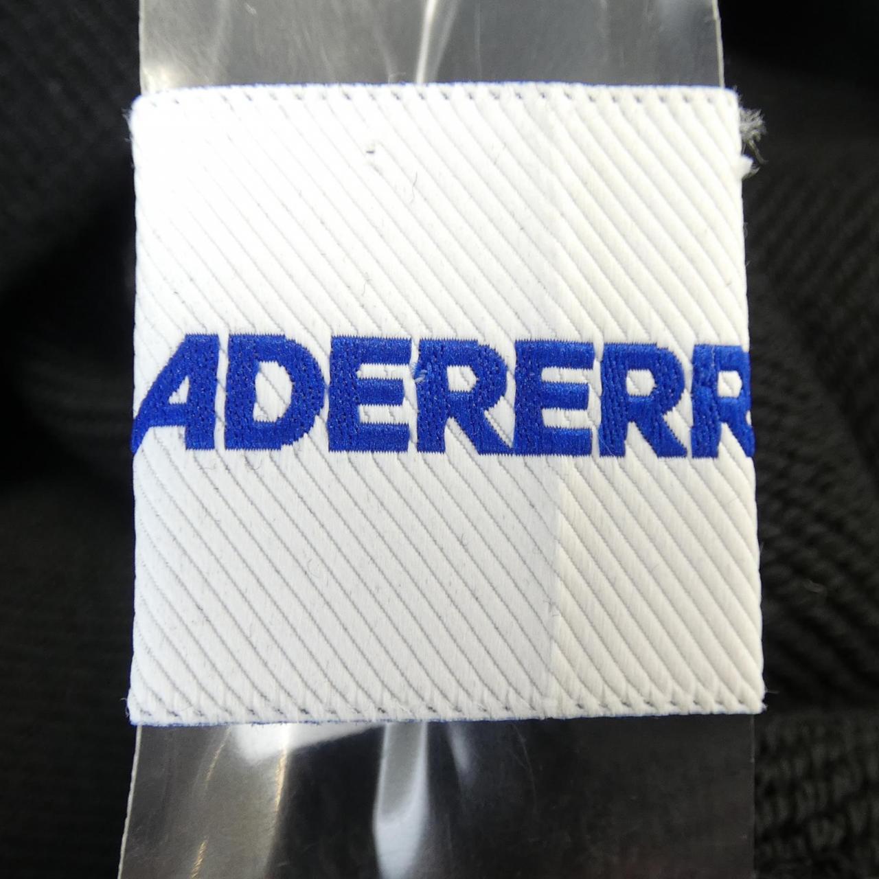 アーダーエラー パーカー