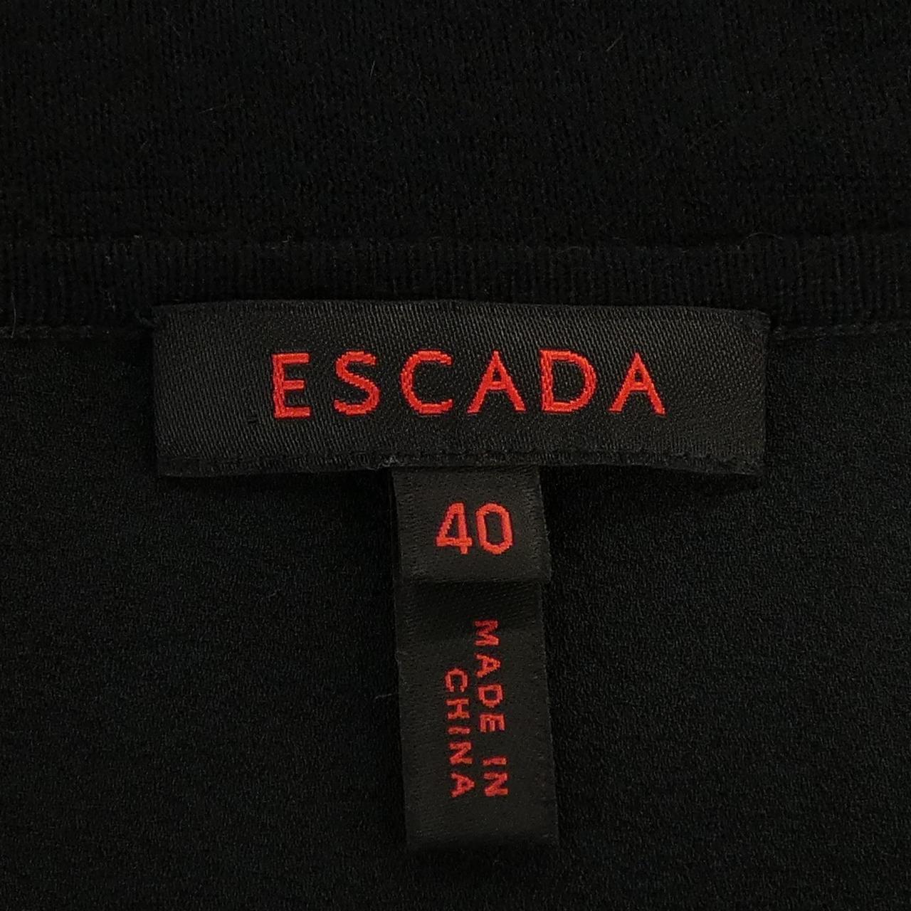 エスカーダ トップス