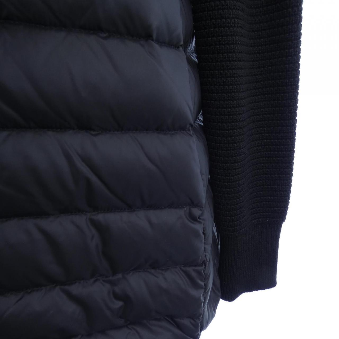 モンクレール ダウンコート