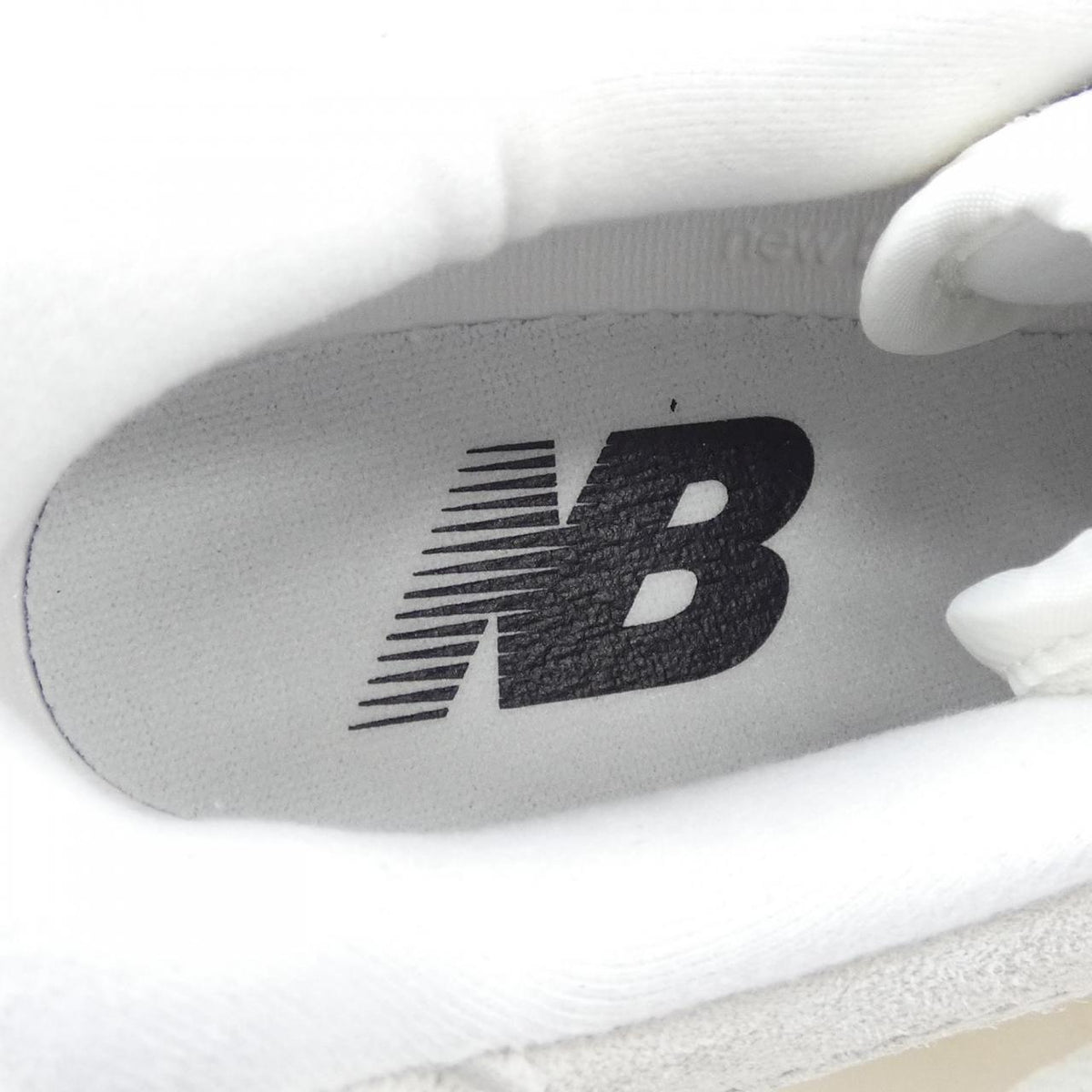 ニューバランス BB550MDA スニーカー