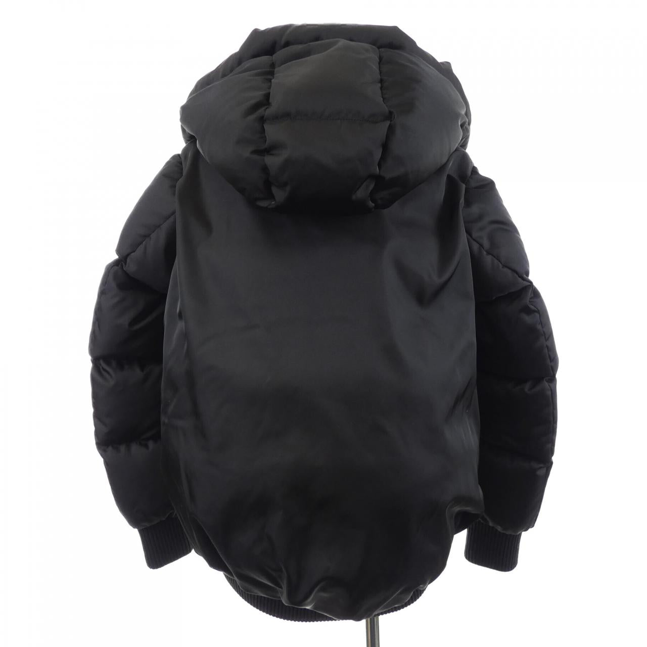 モンクレール AUTUN ダウンジャケット