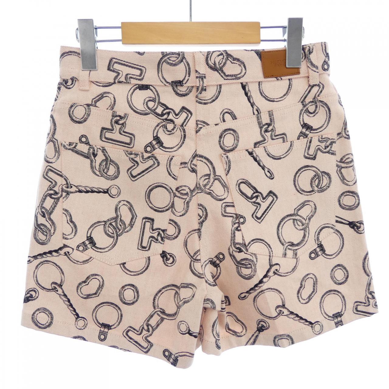 エルメス カレイドスコープエフェクトフィネス クルードセル カルトゥッシュ シルクショートパンツ