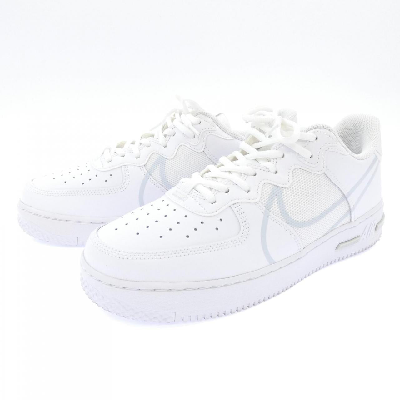 ナイキ AIR FORCE1 REACT スニーカー