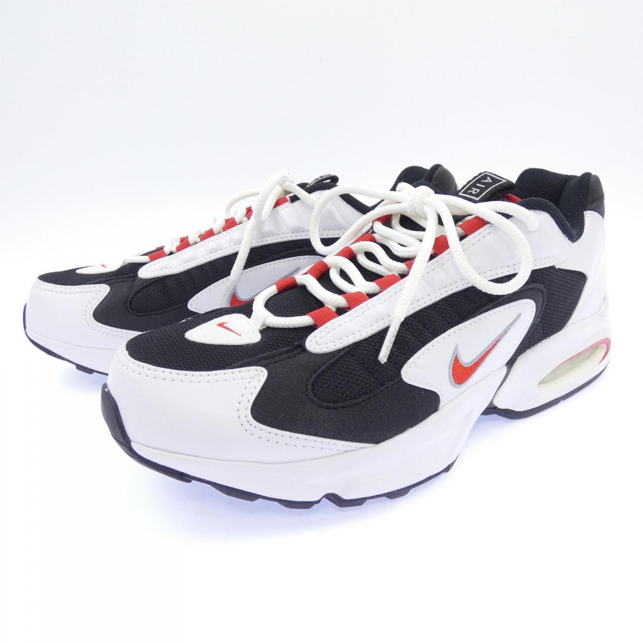 ナイキ AIR MAX TRIAX スニーカー