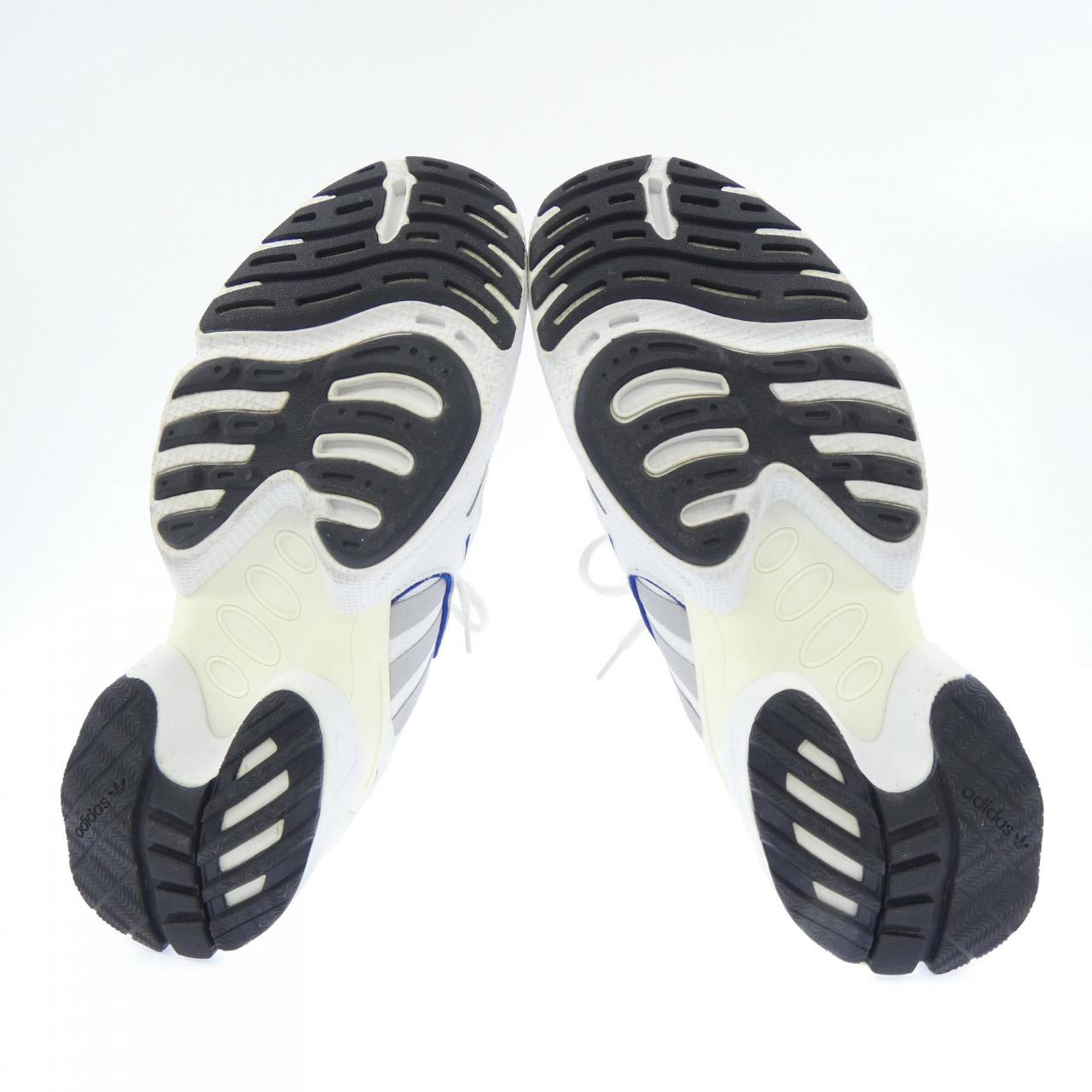 アディダス EQTGAZELLE スニーカー