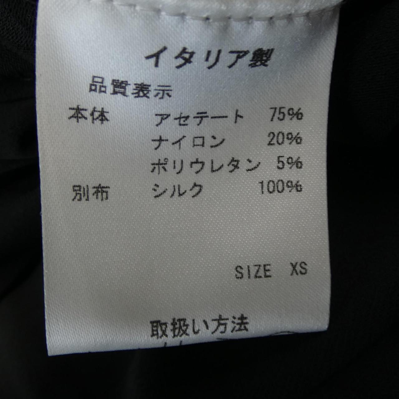 レッドヴァレンティノ オールインワン