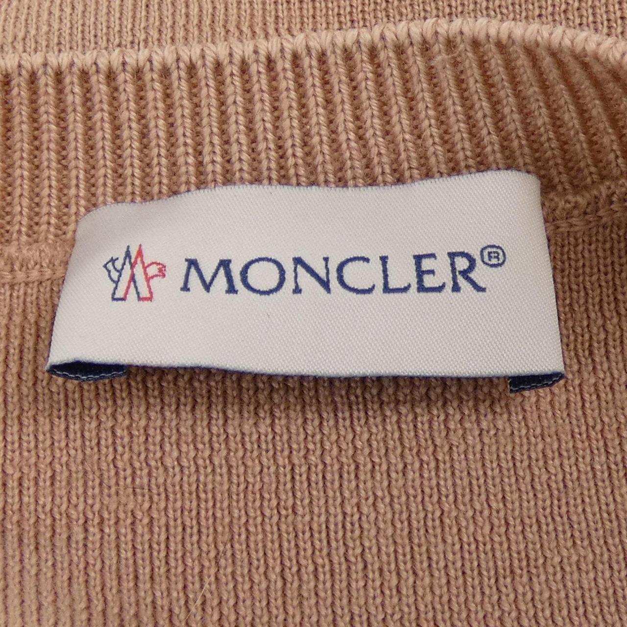 モンクレール ダウンジャケット