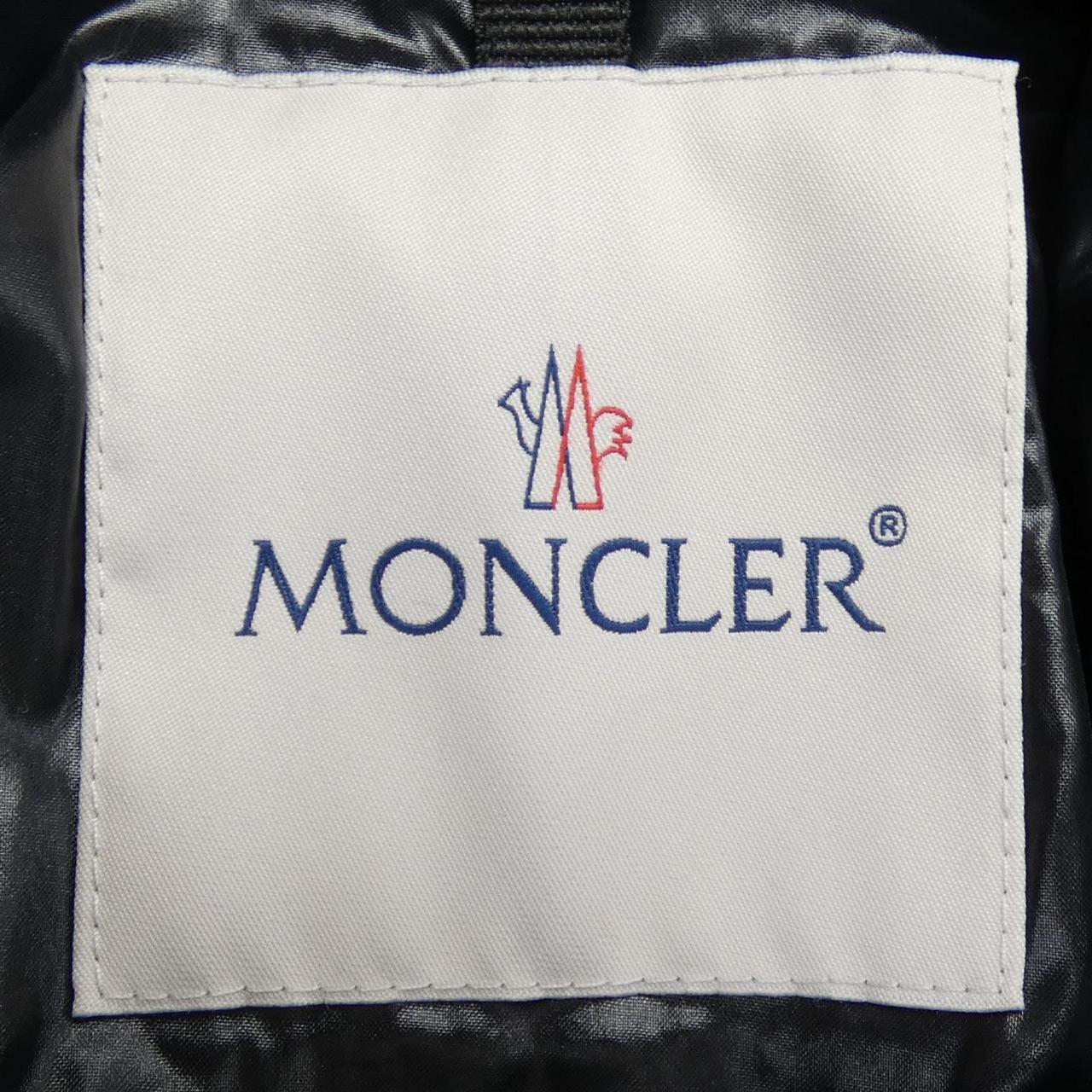 モンクレール MONTCLA ダウンジャケット
