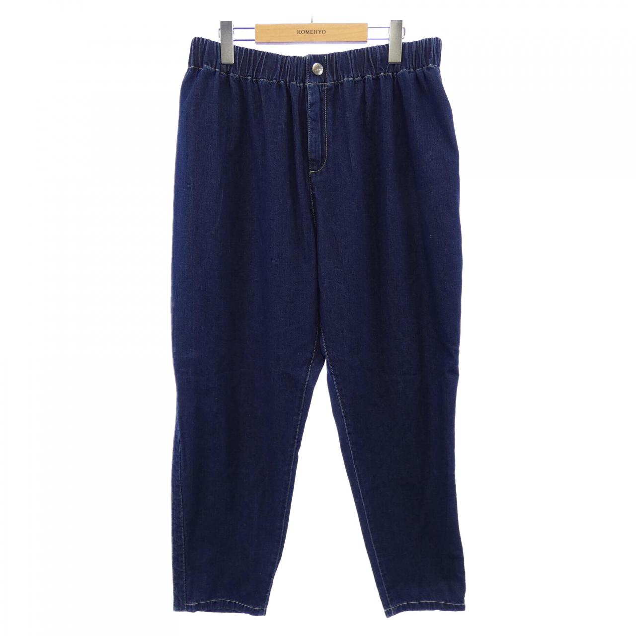 ルイヴィトン デニムキャロットパンツ