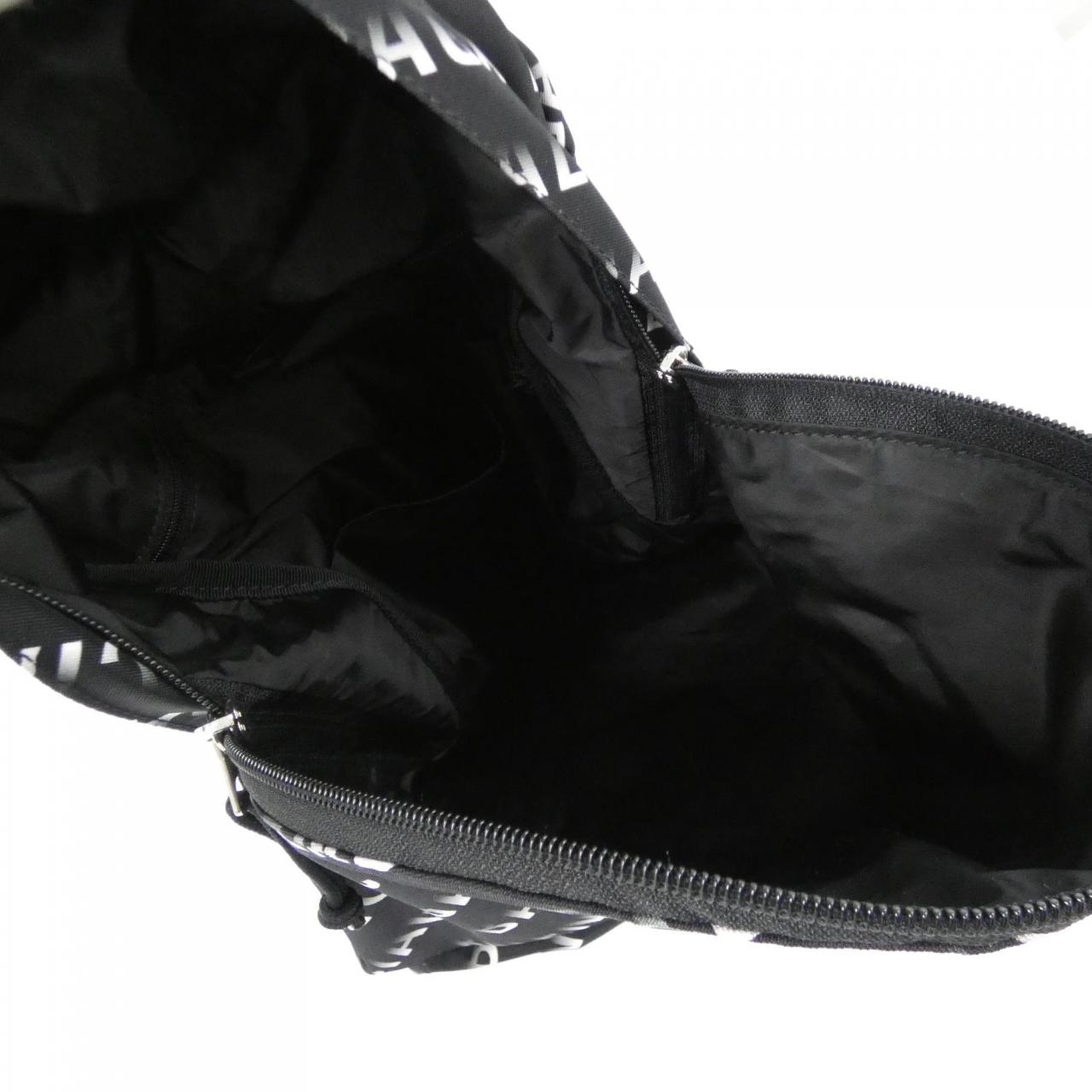 バレンシアガ ホイール ナイロン リュックサック