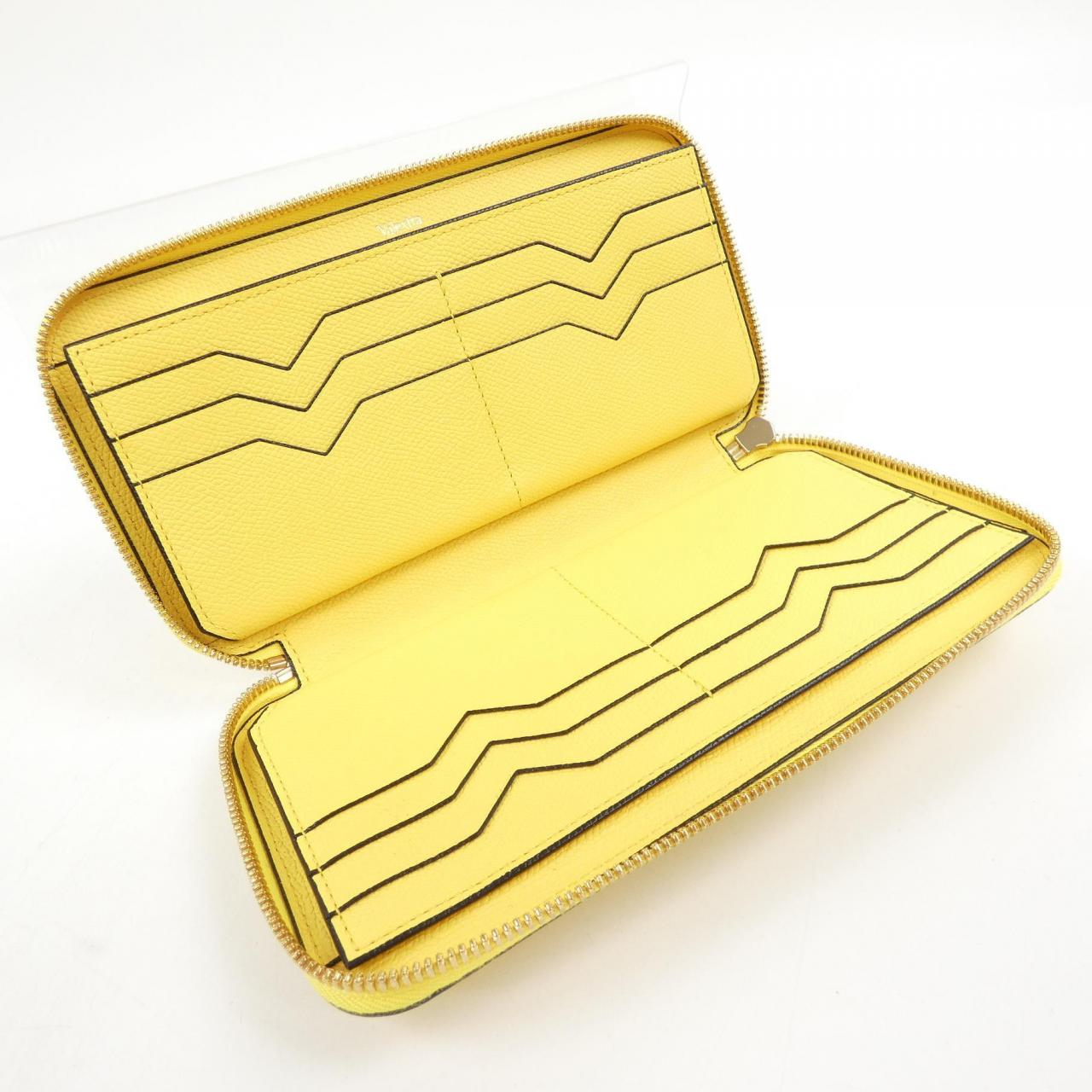 ヴァレクストラ ジップパース12カード ソフトカーフスキン 財布