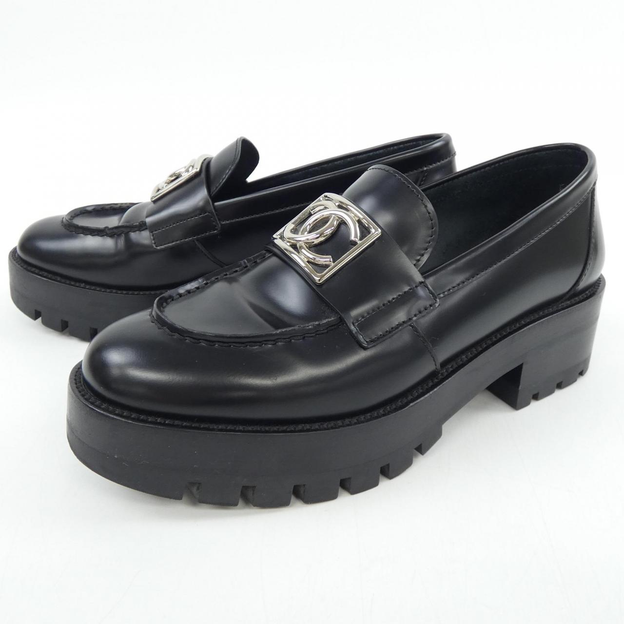 シャネル LOAFERS カーフスキン ローファー