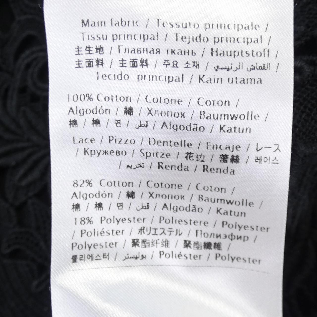 ヴァレンティノ トップス