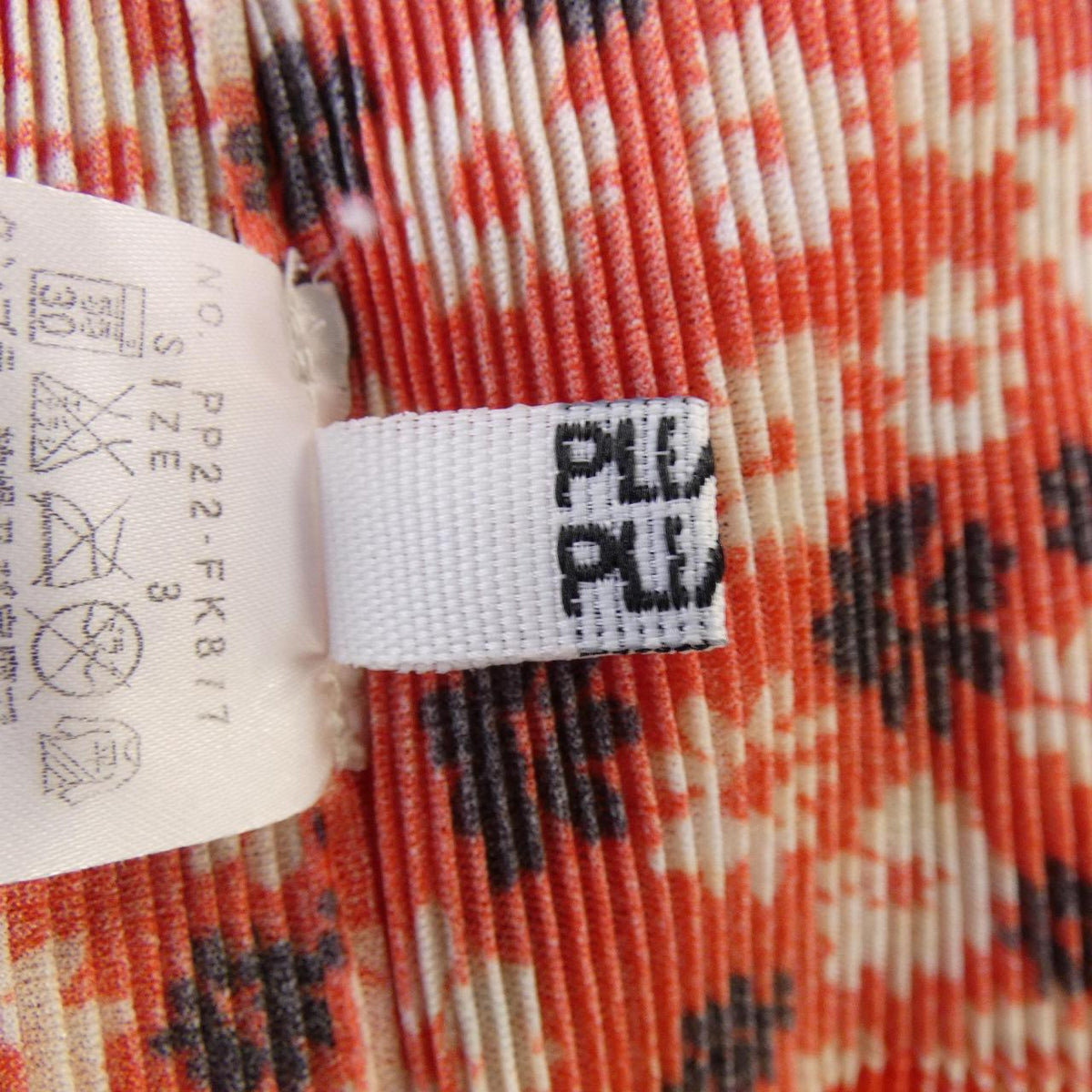 プリーツプリーズ PLEATS PLEASE トップス