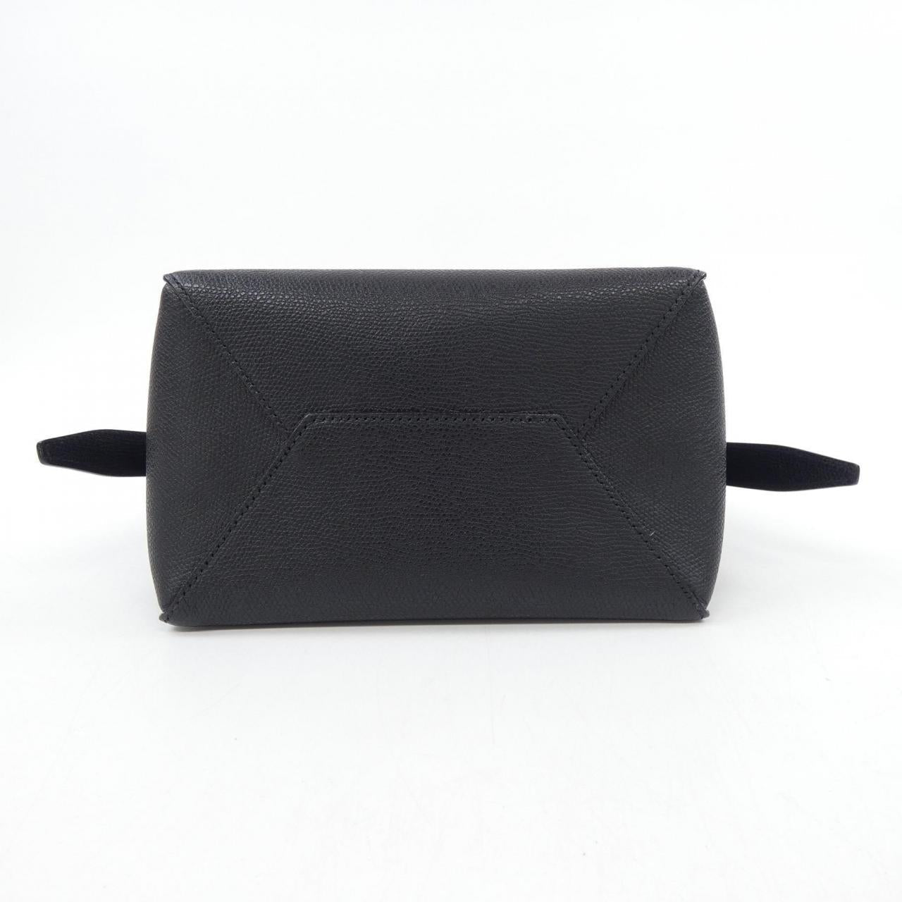 ヴァレクストラ Bucket Bag With Pouch ソフトカーフスキン バケットバッグ
