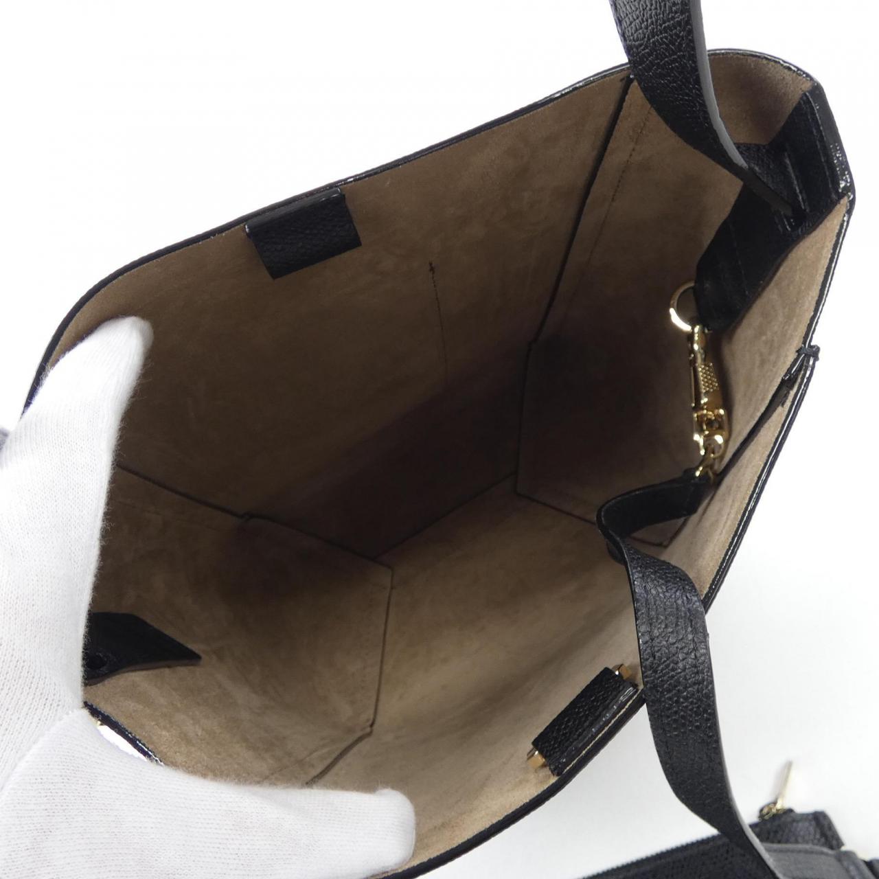 ヴァレクストラ Bucket Bag With Pouch ソフトカーフスキン バケットバッグ