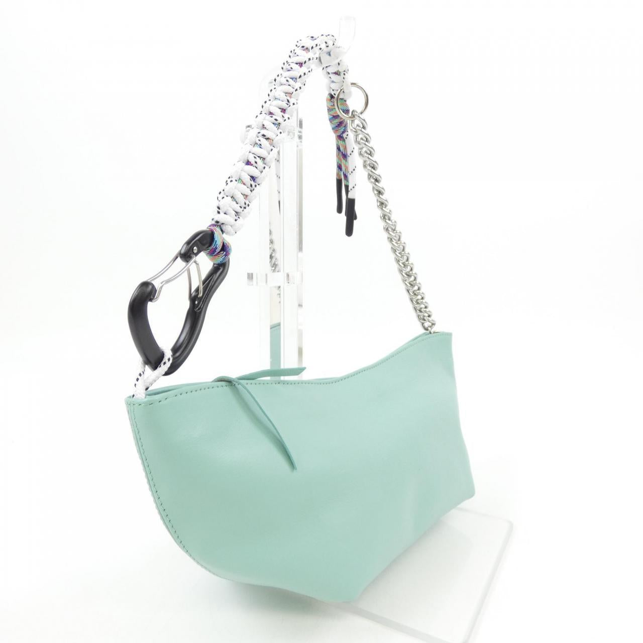 NOMADIS バッグ