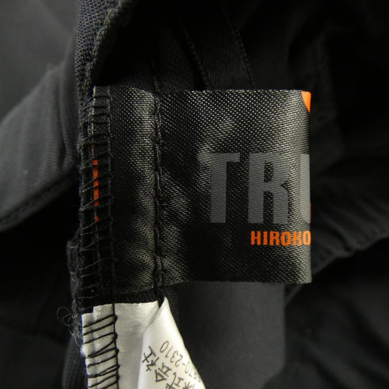 トランク スカート