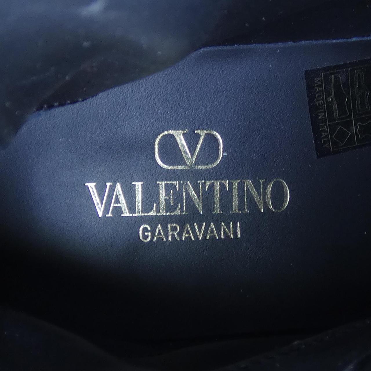 ヴァレンティノガラヴァーニ ブーツ