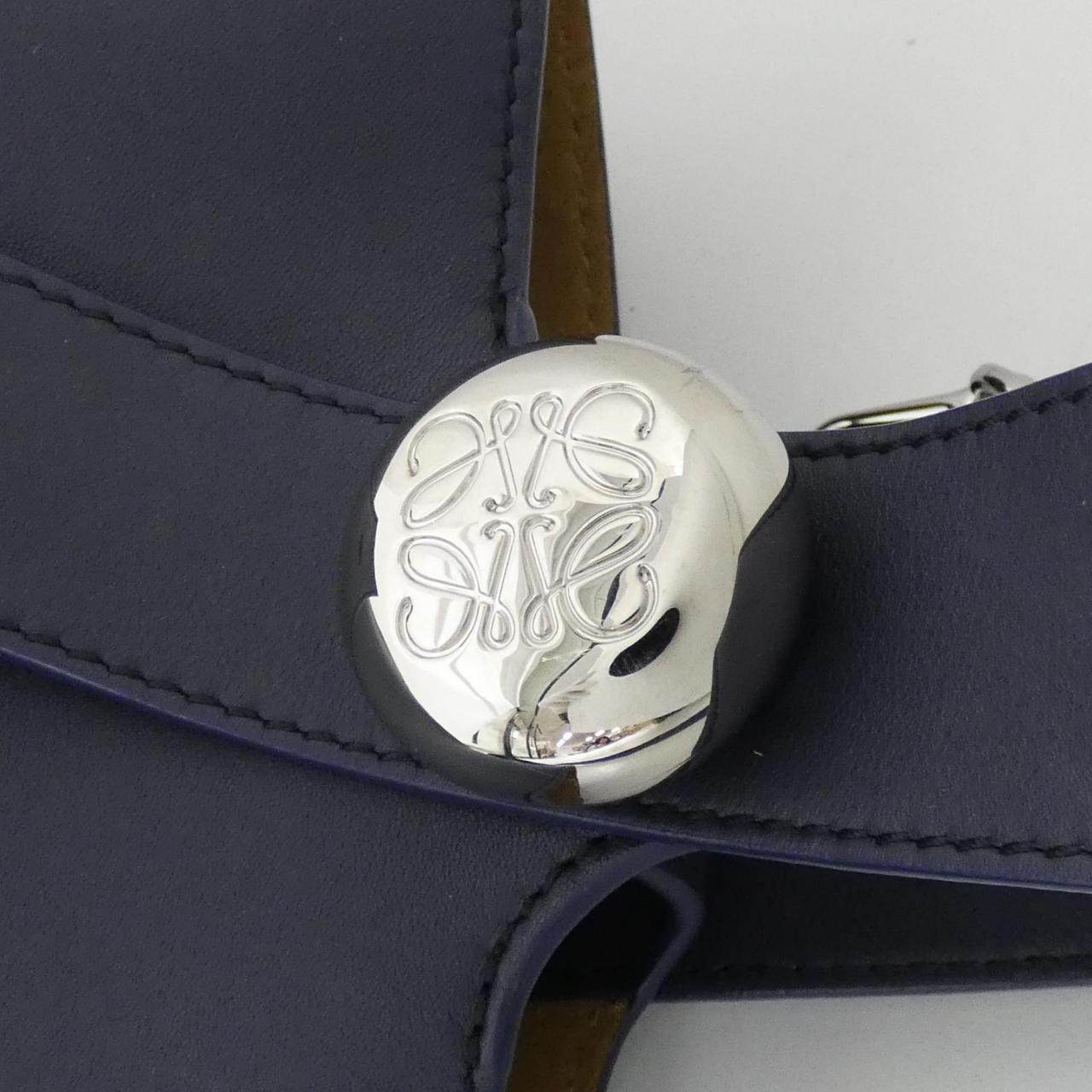ロエベ Pebble Bucket Bag Mini カーフ ショルダーバッグ