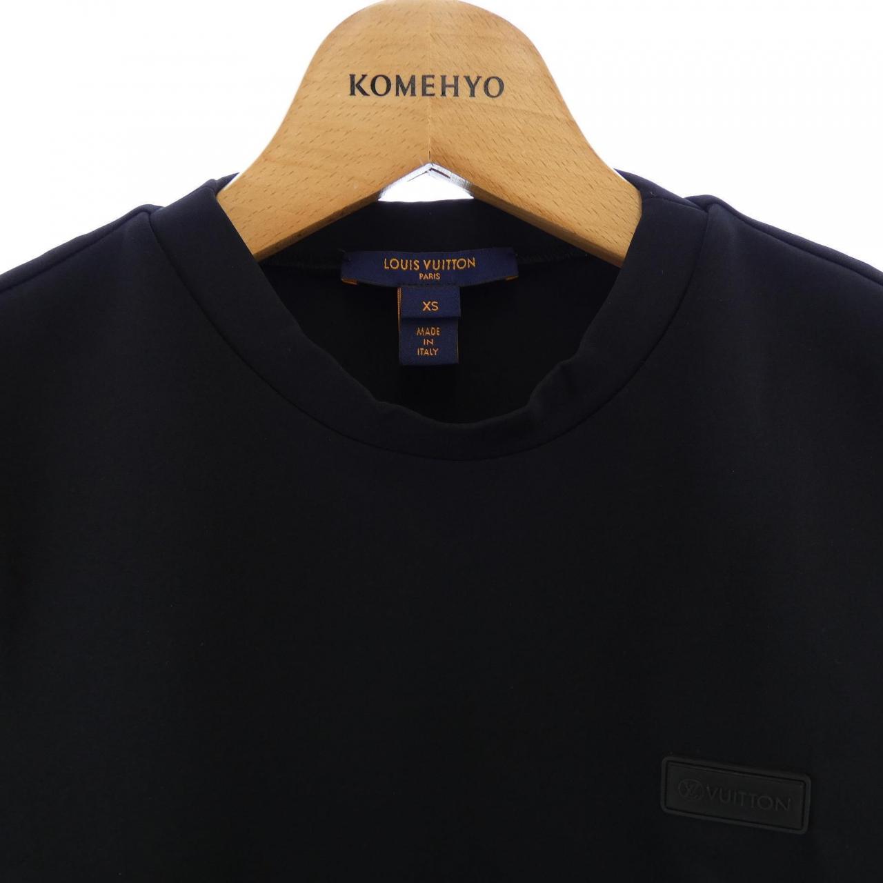 ルイヴィトン エンボスドモノグラムTシャツ