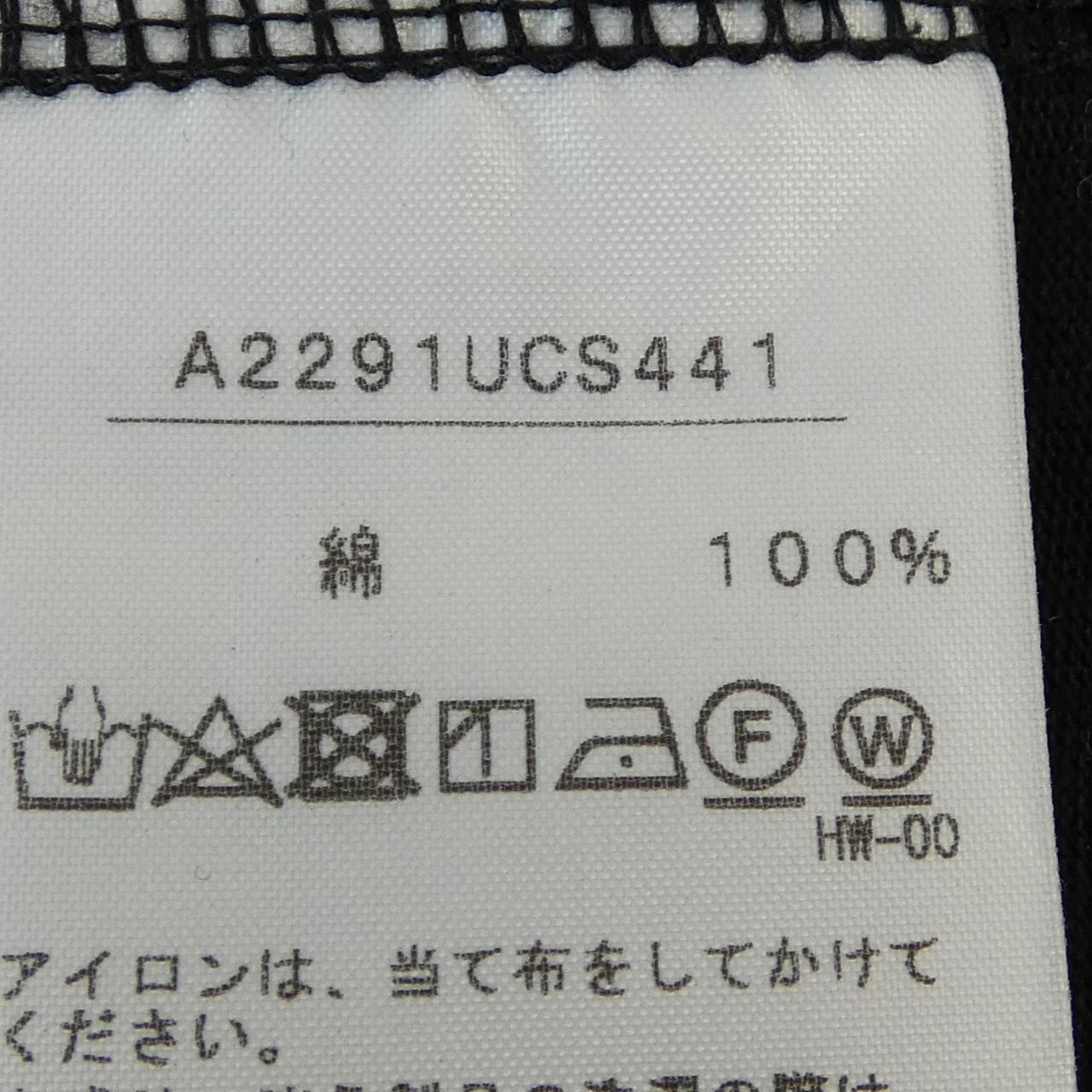 インゲボルグ トップス