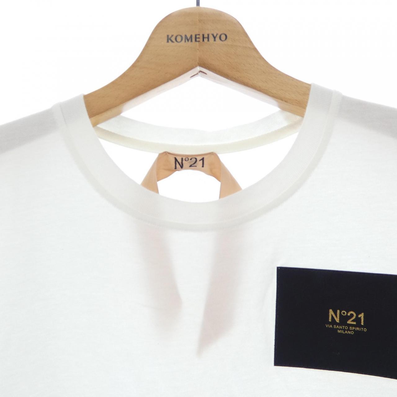 ヌメロヴェントゥーノ Tシャツ