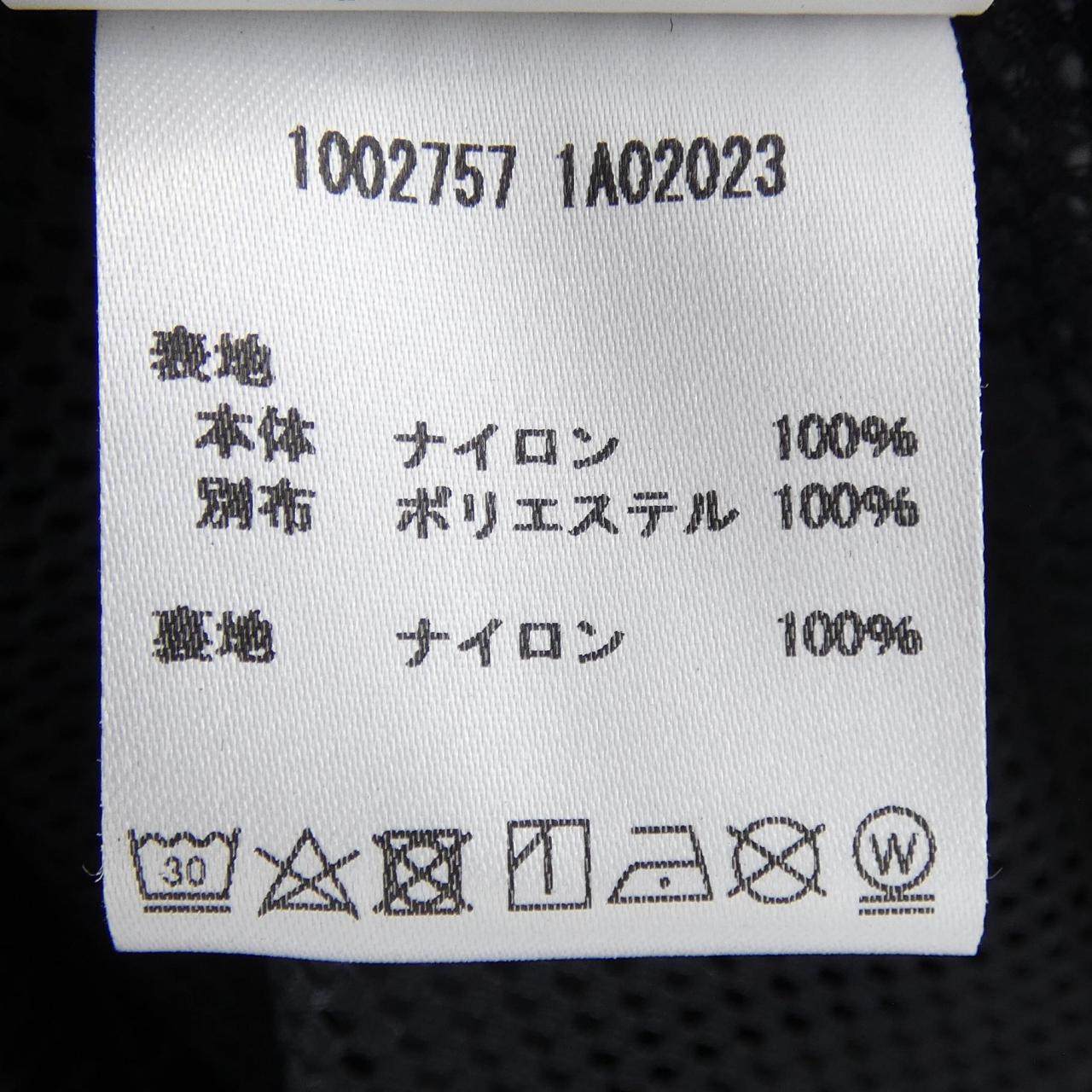 ヴェルサーチェ ジャケット