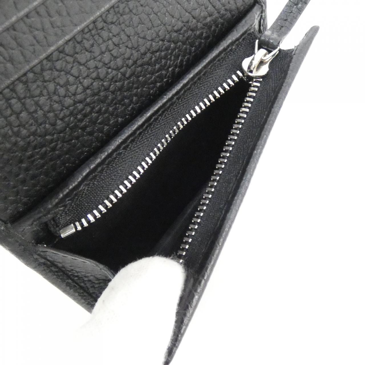 グッチ レザー二つ折り財布